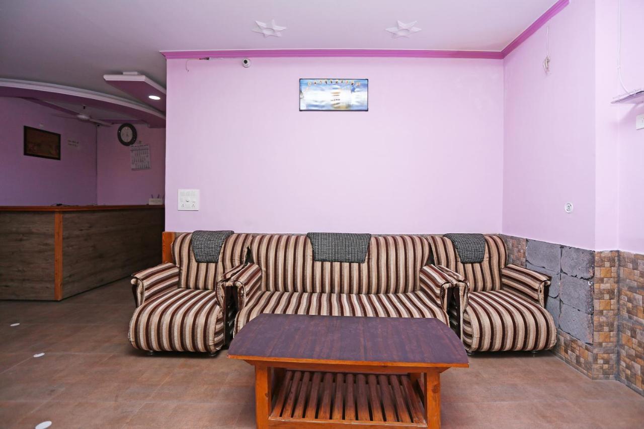 Oyo 19406 Hotel Janta Palace Алмора Екстериор снимка